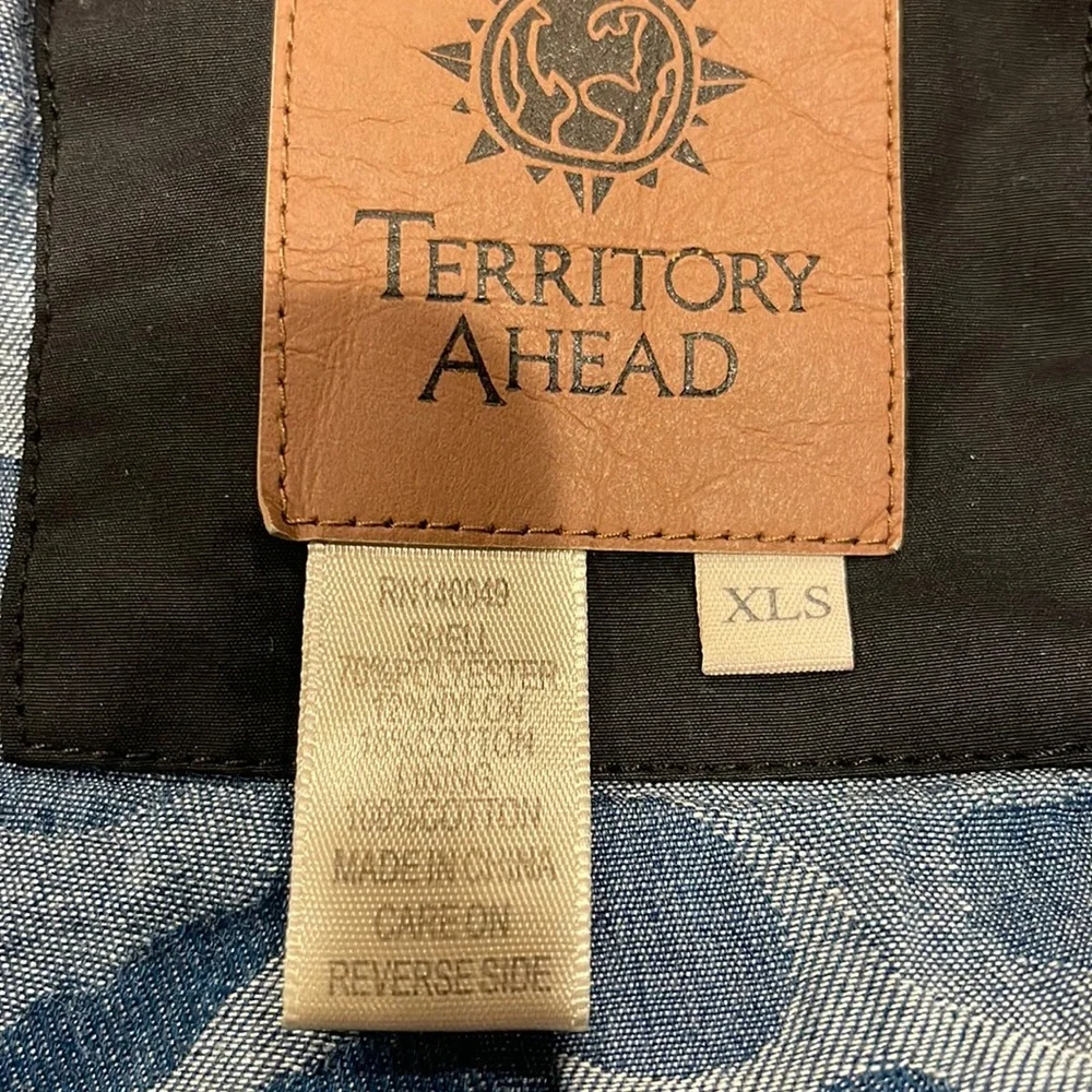 Territory Ahead Mens Sports Jacket. NWOT - Picture 3 of 11